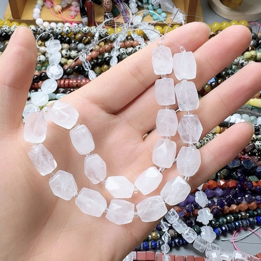 未镶嵌玛瑙/玉髓珠宝半成品10×14奶白晶切角不定形20颗