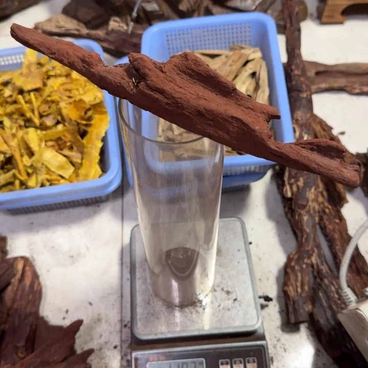 木海南红降花梨公118克