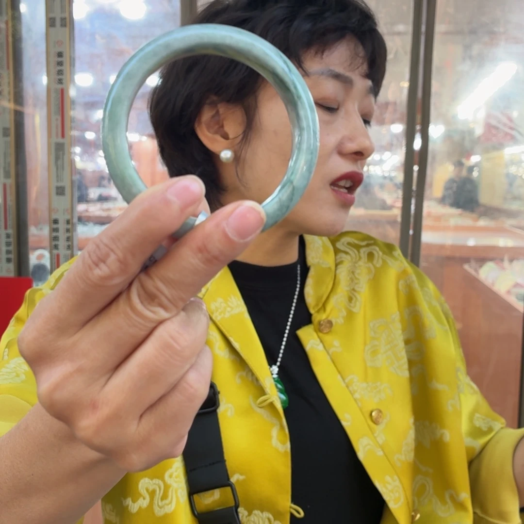 危***理翡翠未镶嵌手镯意向金