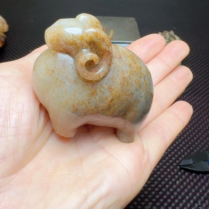 玛瑙/玉髓把件未镶嵌