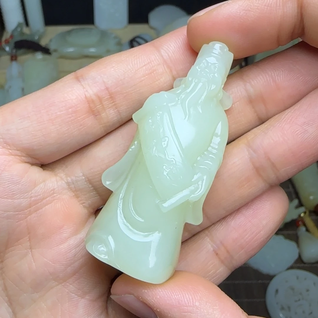 和田玉挂件未镶嵌财神