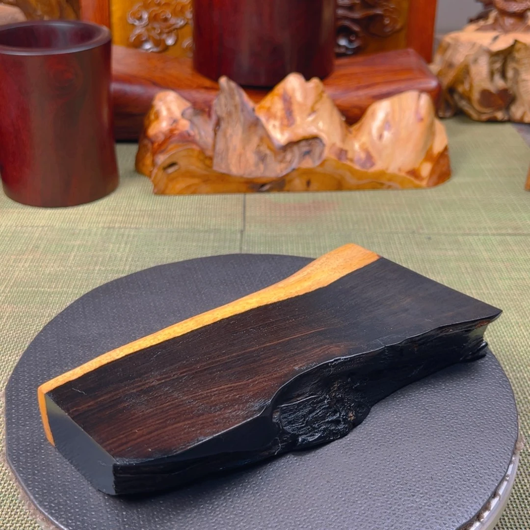 大果紫檀（缅甸花梨）松*