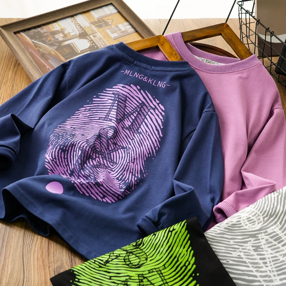 男童儿童秋季新款字母指纹印花长袖T恤中大童百搭打底衫37106