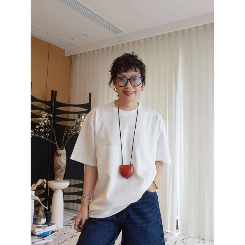 【简单耐看】LIY醋酸大口袋T