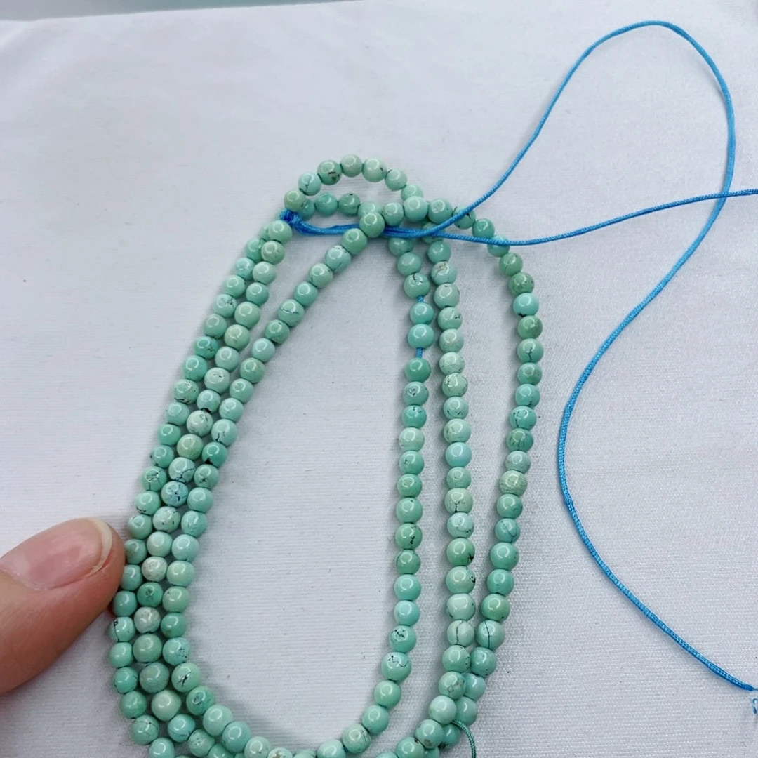绿松石颈饰未镶嵌