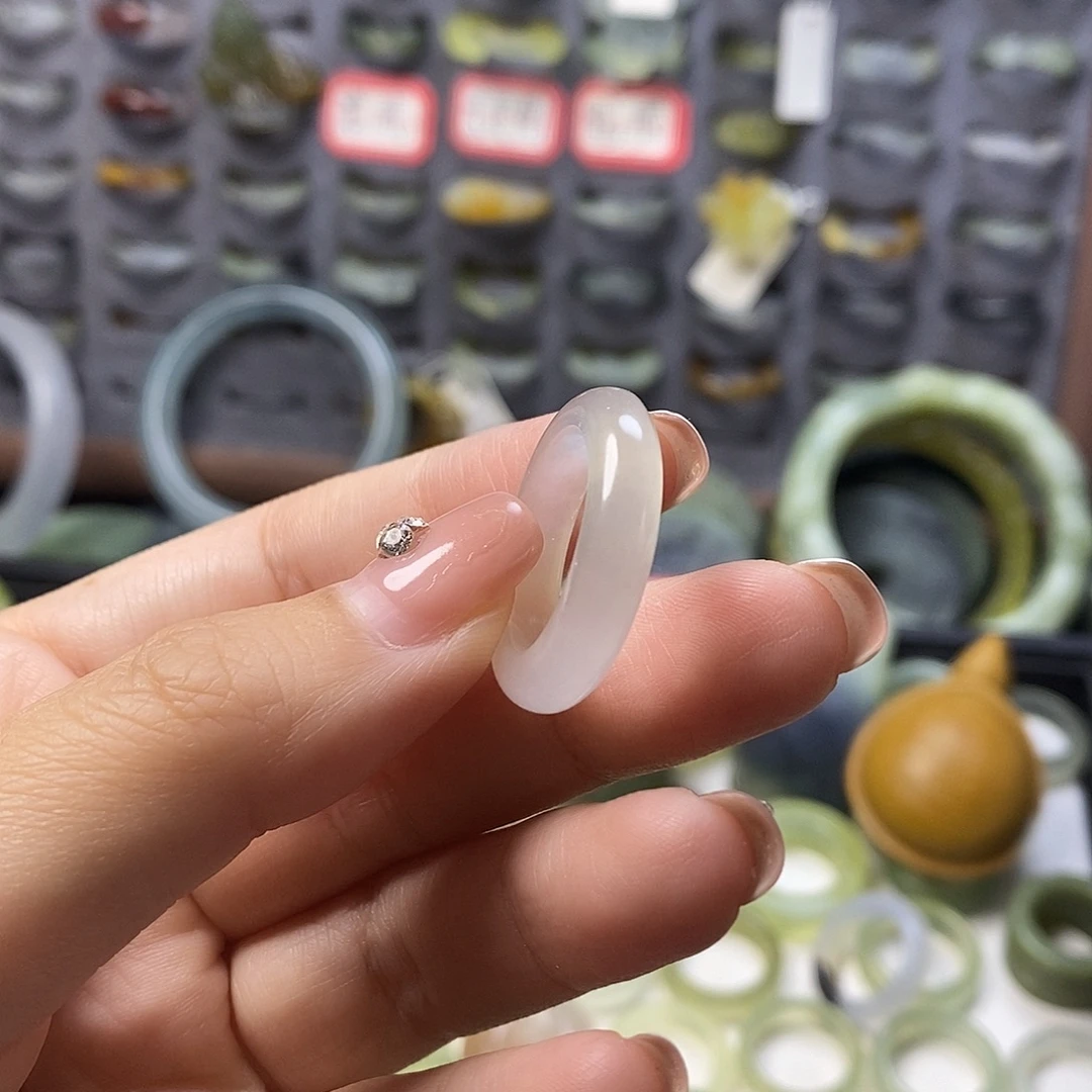 魇***生未镶嵌蛇纹石玉戒指