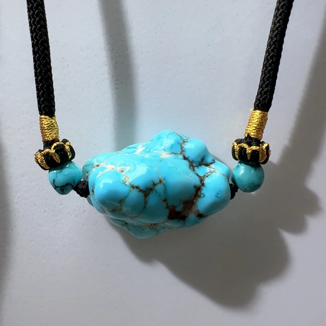 绿松石未镶嵌挂件