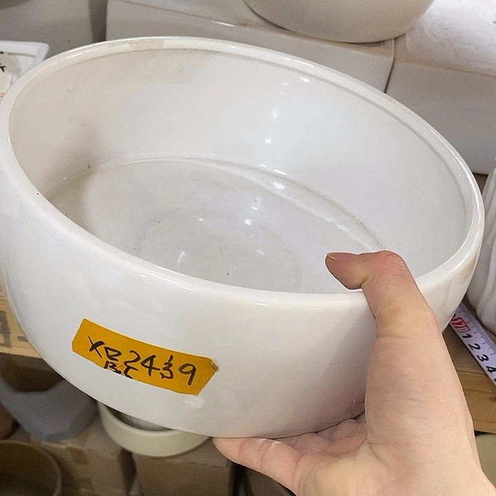 陶盆有孔 瑕疵针孔漏釉介意勿拍外口 24外高9