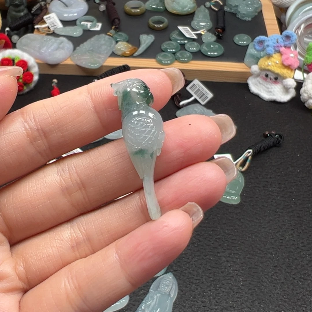 翡翠未镶嵌颈饰天然A货缅甸翡翠