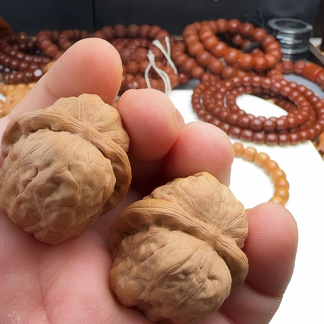 猴头核桃吊坠24/延庆蛤蟆头38/对