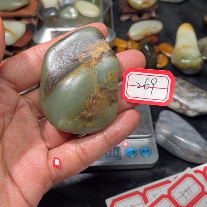 颈饰未镶嵌和田玉269