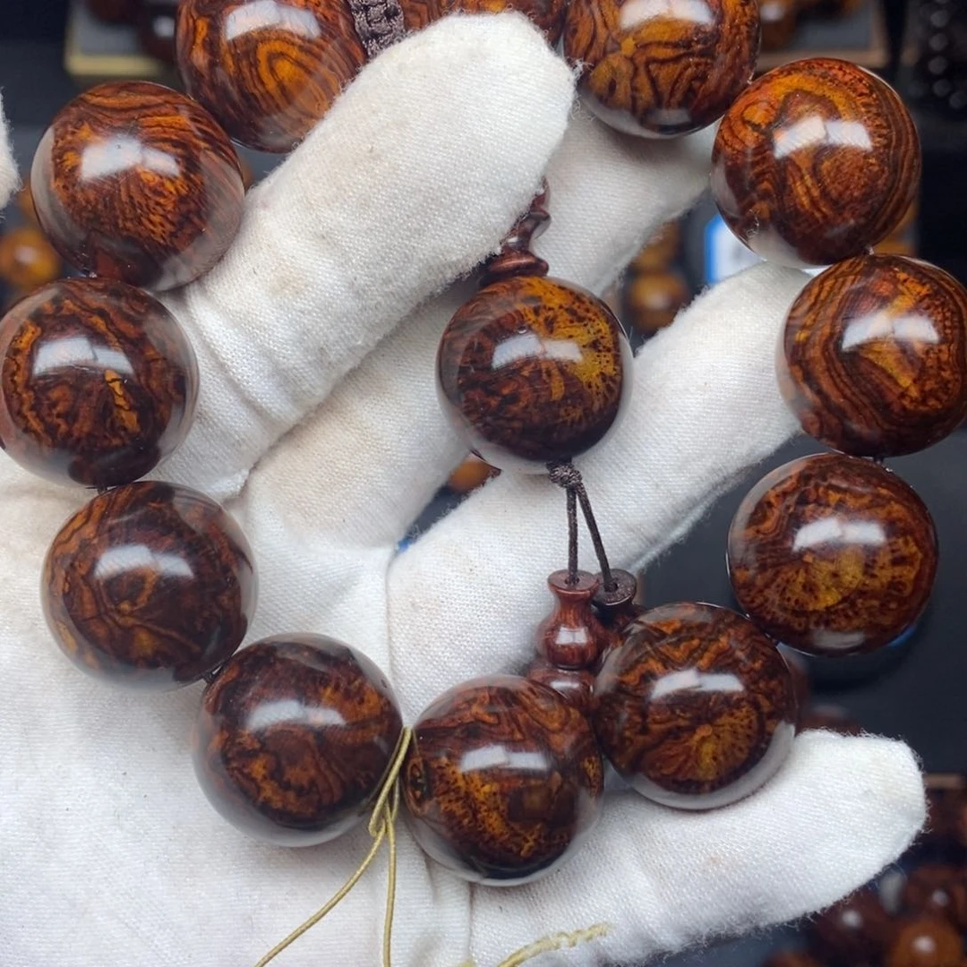 海南黄花梨2.0紫油梨取心孔雀开屏纹路