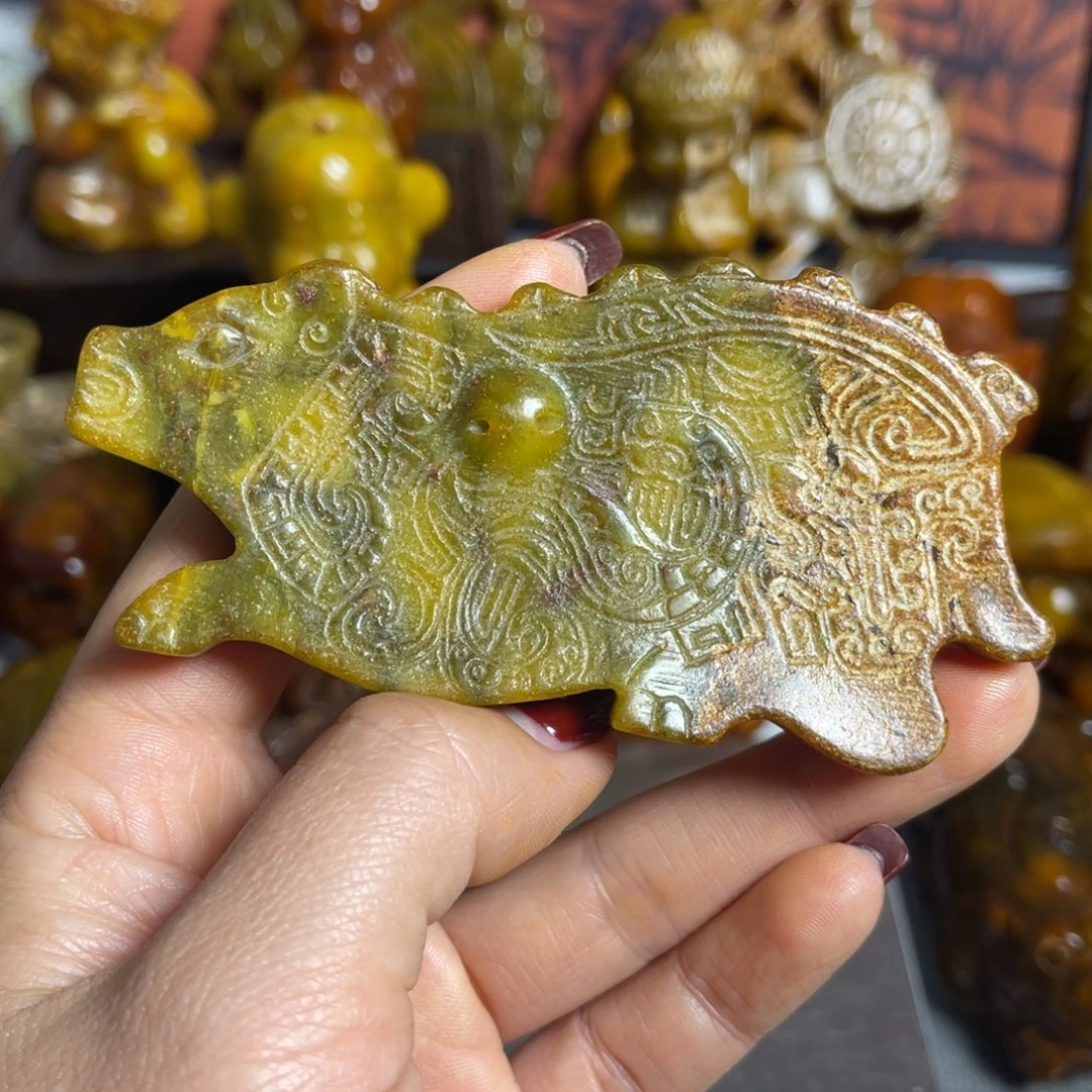 蛇纹石玉合金颈饰