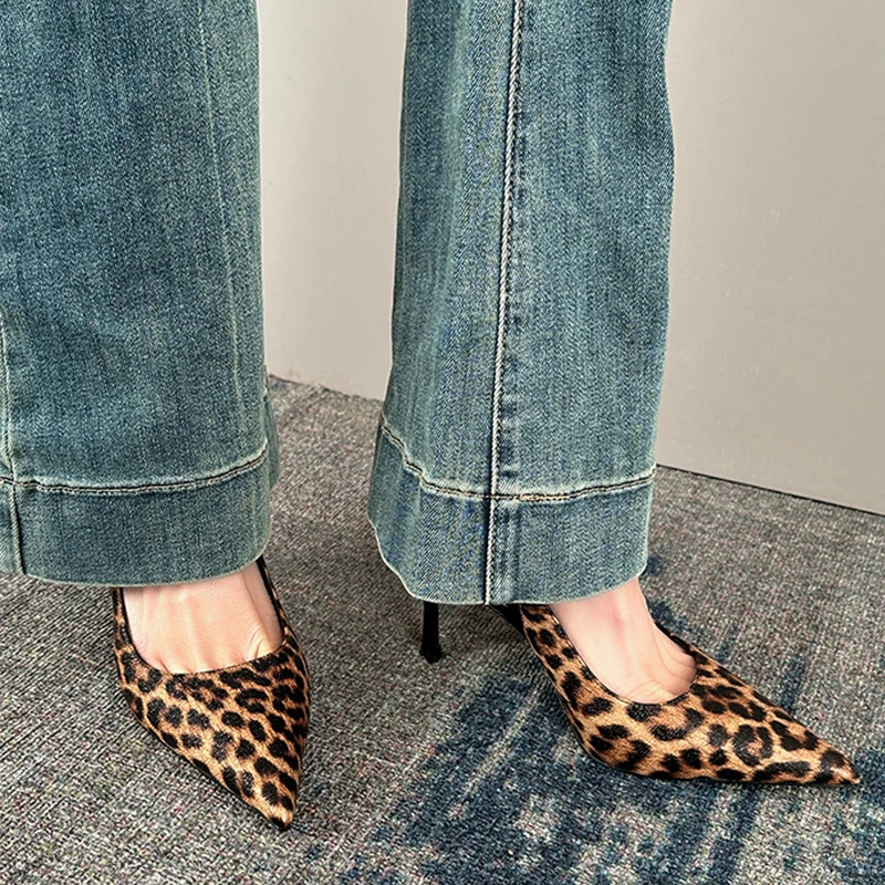 2025爆款豹纹细跟高跟鞋尖头欧美性感百搭新款一字带高跟女鞋春季
