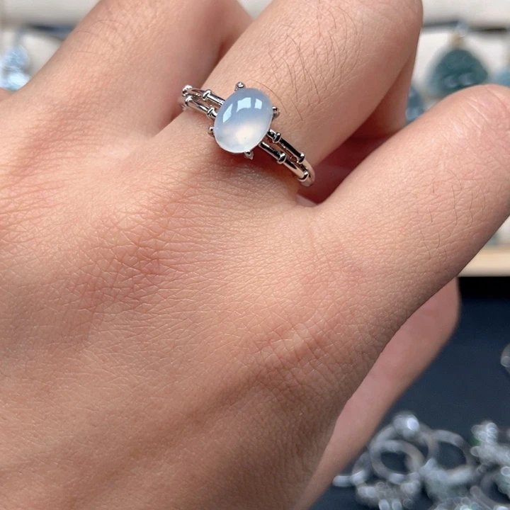 翡翠未镶嵌戒指戒指