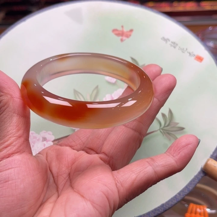 手镯玛瑙/玉髓未镶嵌