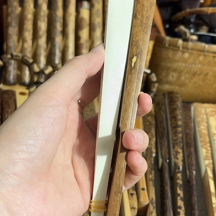 用***2扇子精品梅鹿折扇福利款