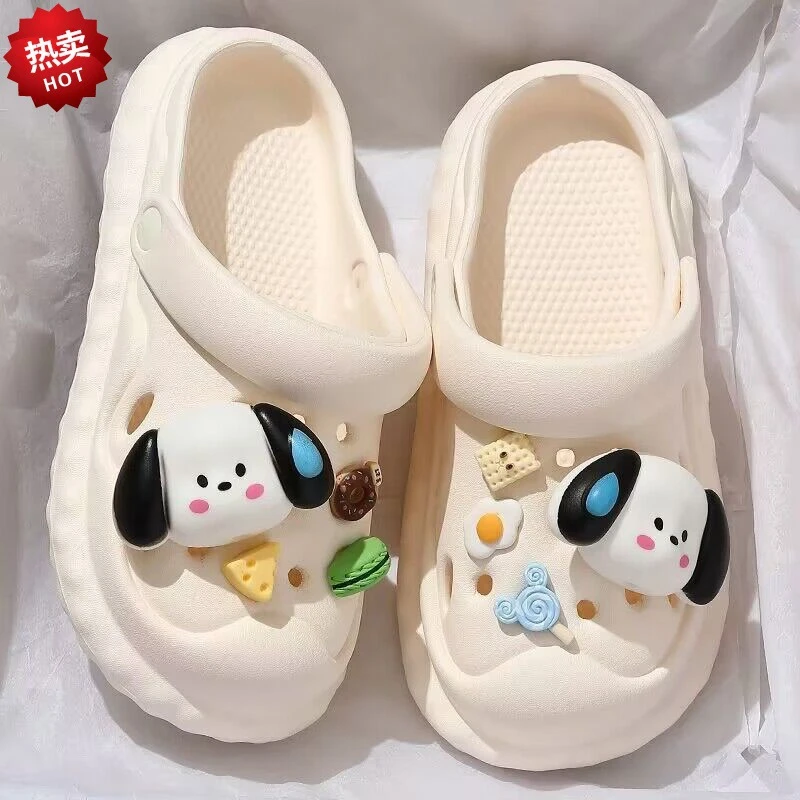 洞洞鞋摆拍女款外穿2023新款厚底护士沙滩踩屎感包头半凉拖鞋批发