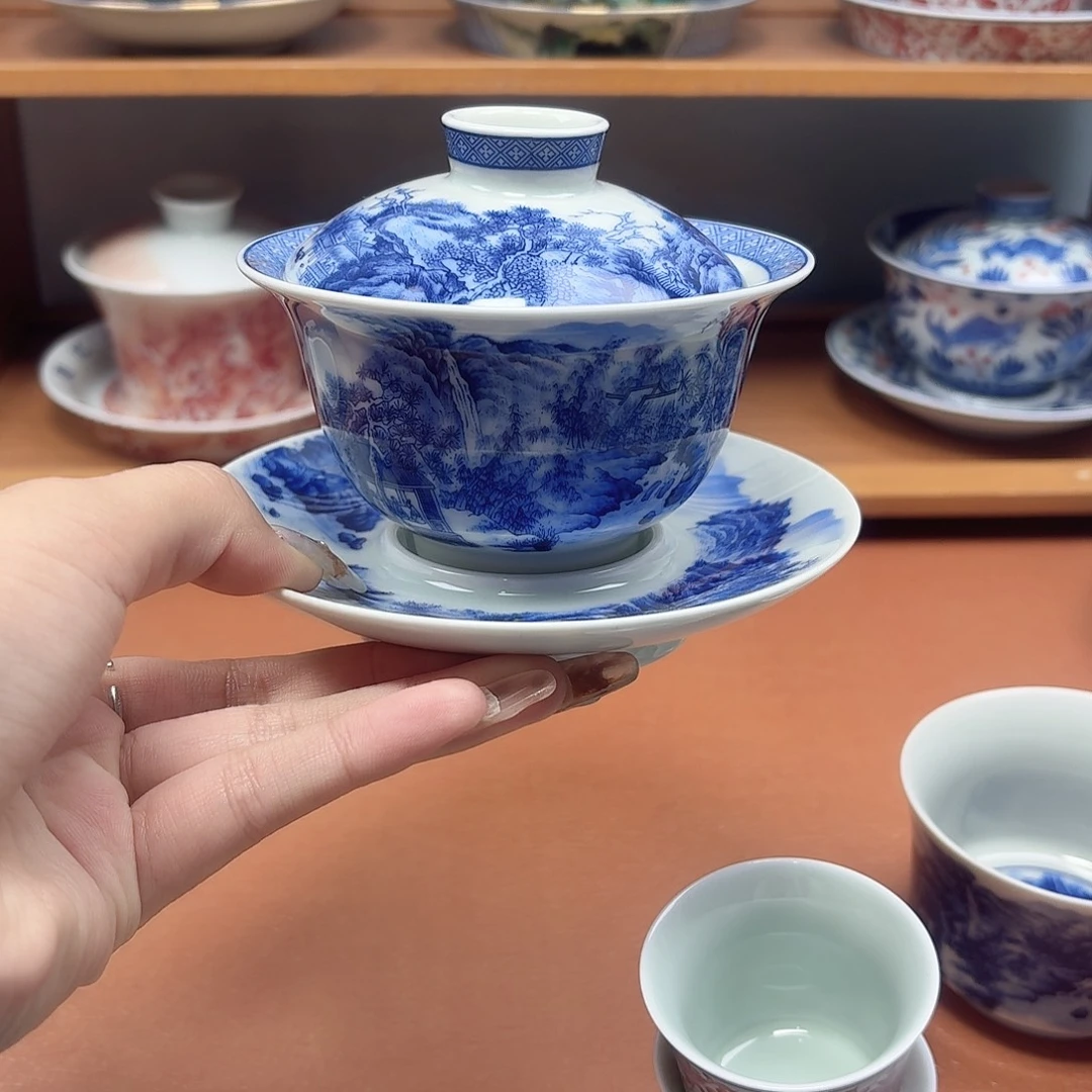 李***卓景德镇瓷器博物研究委员