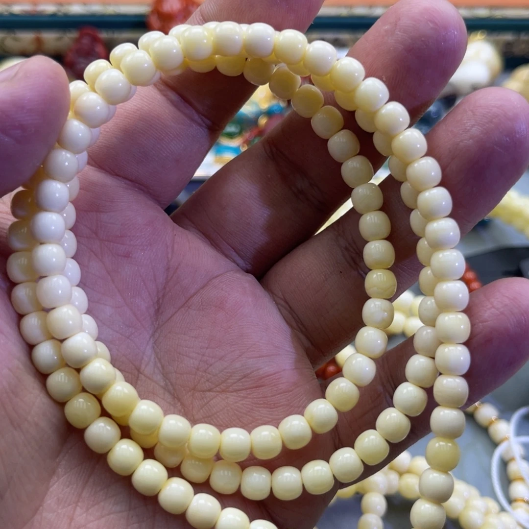 ****楼琥珀未镶嵌珠宝奇石65