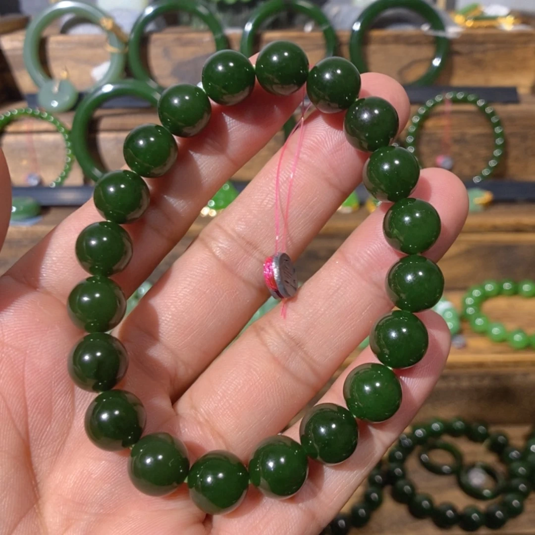 【闪购商品】吊坠(不含链)未镶嵌和田玉俄七红皮菠菜绿手串 10