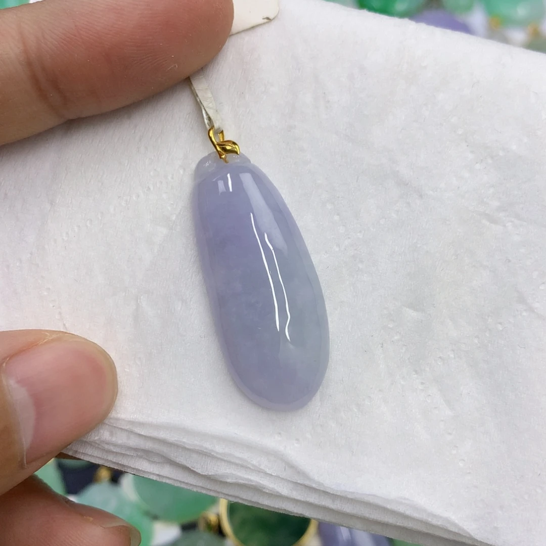 翡翠18K金镶嵌颈饰翡翠