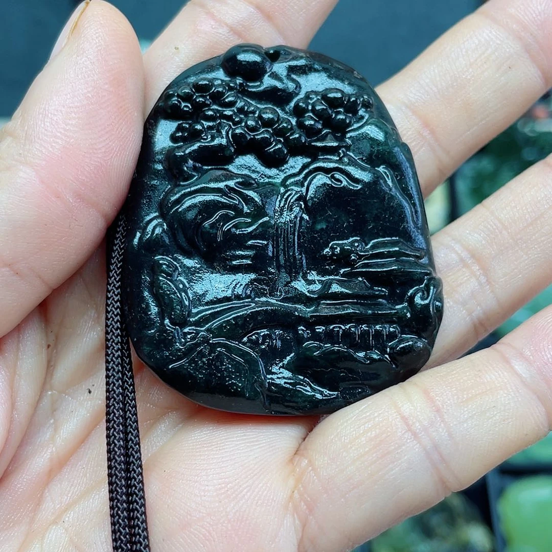 蛇纹石玉未镶嵌颈饰微瑕不退不换