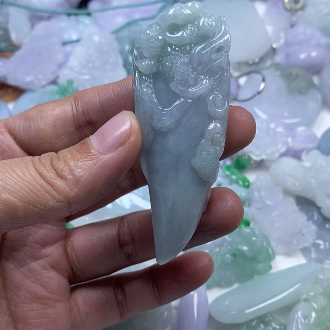 颈饰未镶嵌翡翠H**e翡翠