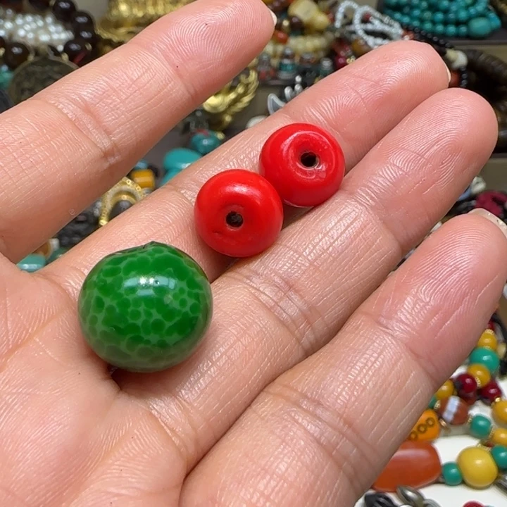 侯***才柏香籽/百香籽吊坠