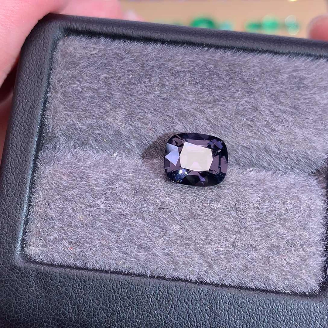 尖晶石裸石未镶嵌3.575ct