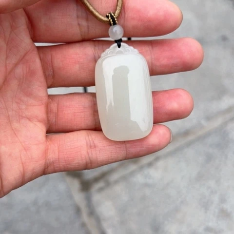 【闪购商品】和田玉未镶嵌颈饰