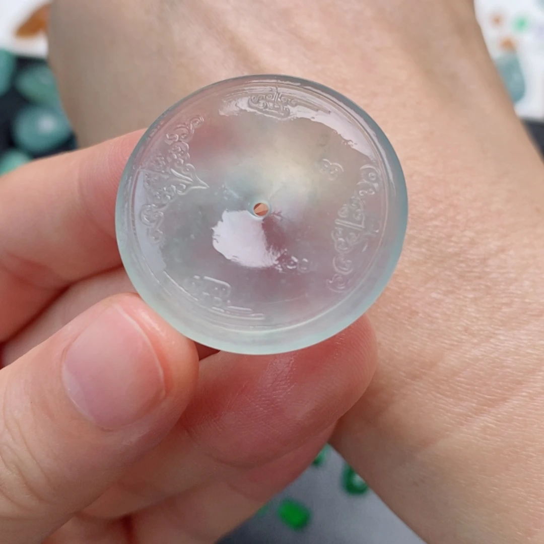 定制翡翠未镶嵌扣子