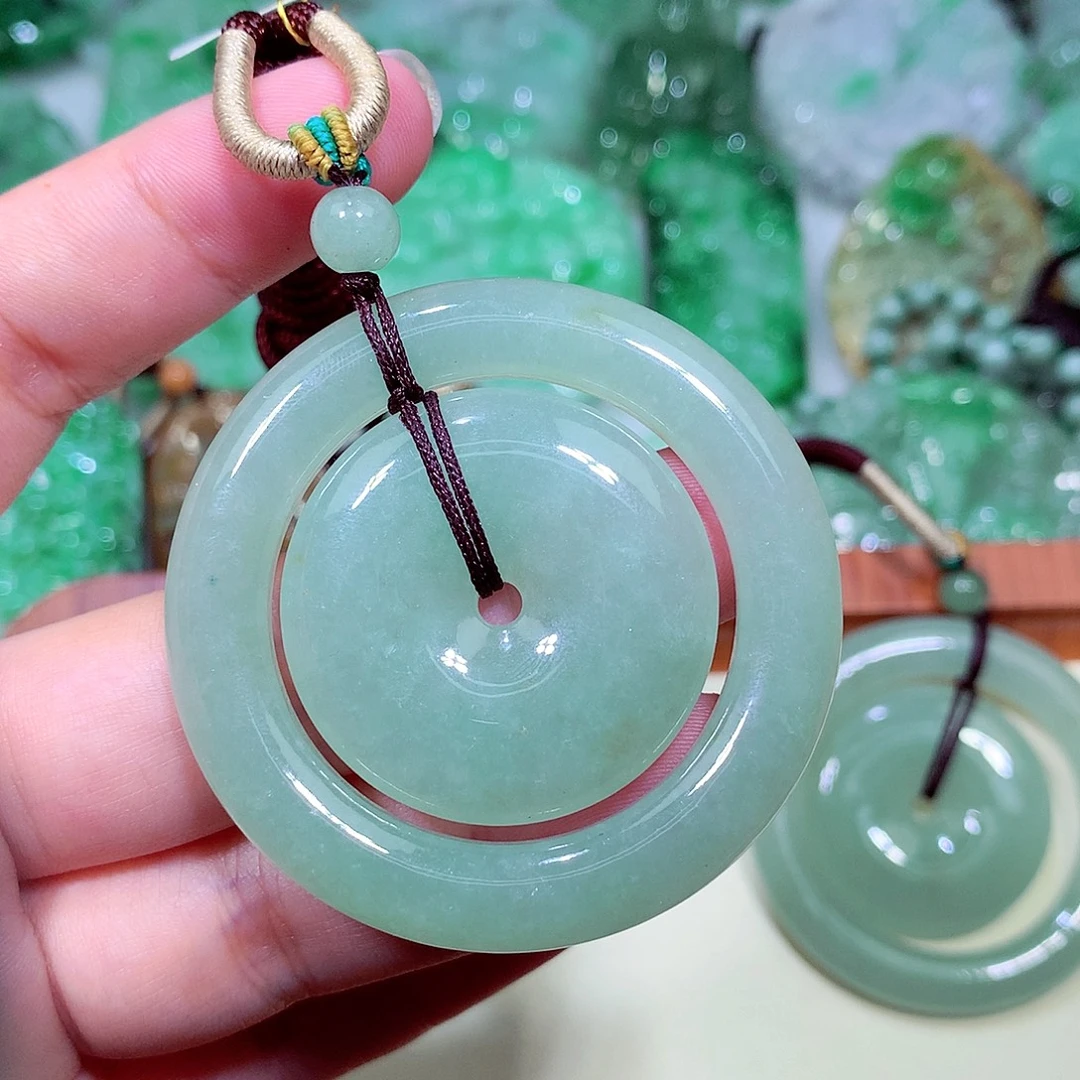 烟***南翡翠未镶嵌吊坠(不含链)