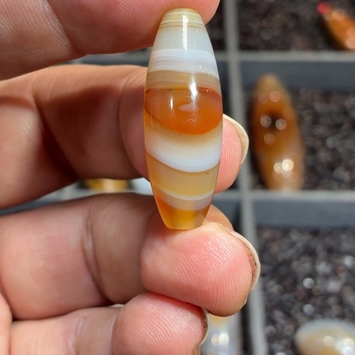 玛瑙/玉髓散珠096