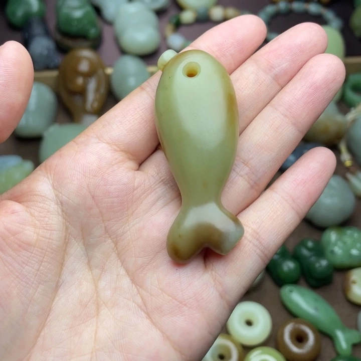 【闪购商品】颈饰未镶嵌和田玉