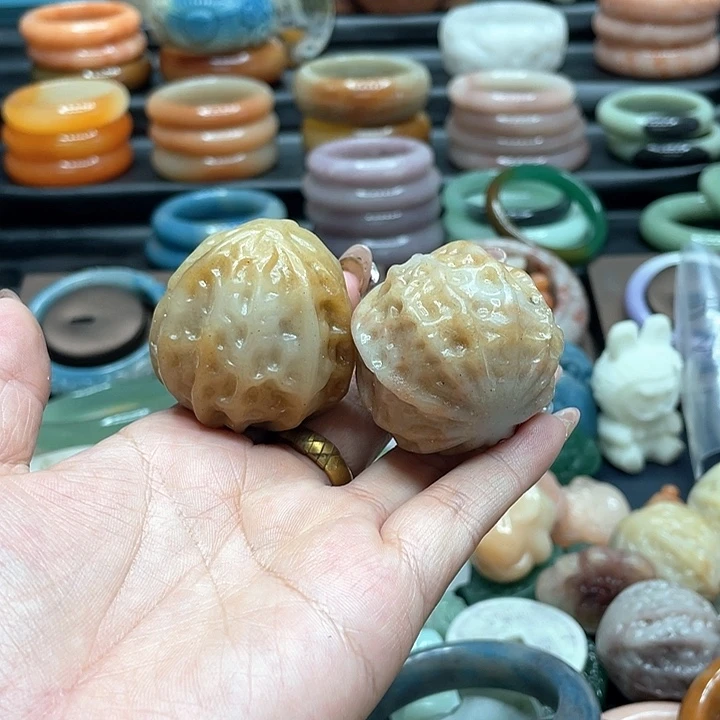 石英质玉手镯合金?**猫