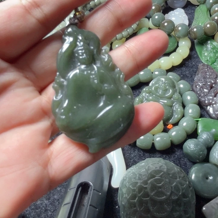 手串未镶嵌和田玉