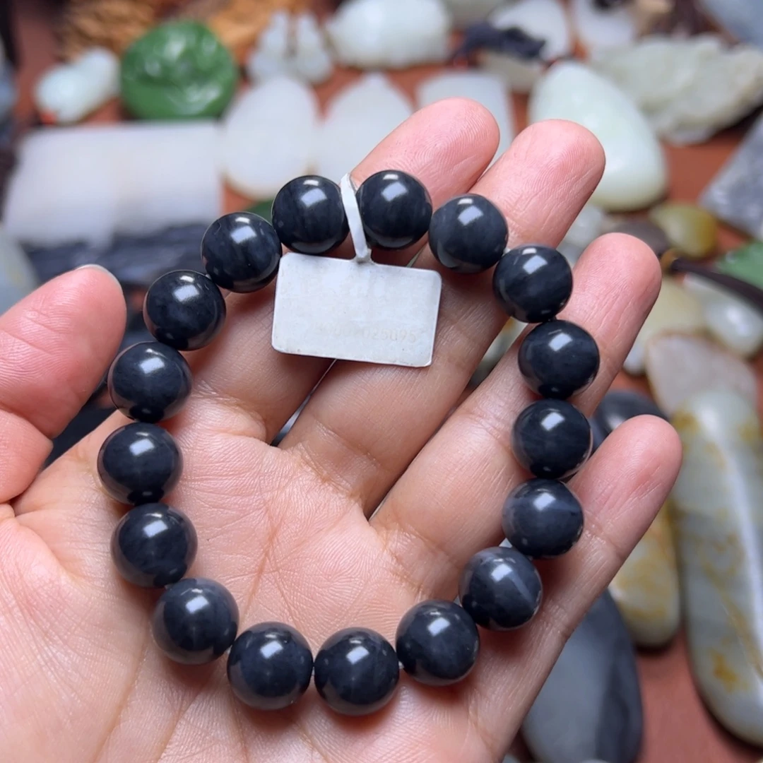 知***趣和田玉未镶嵌手链