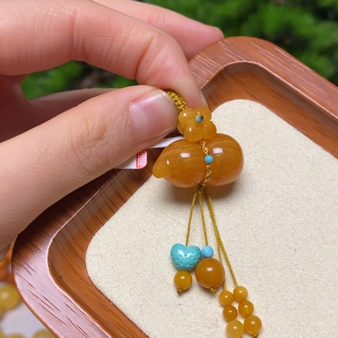 【闪购商品】手链蜜蜡未镶嵌项链定制滴流吊坠