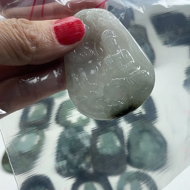 情***钟翡翠未镶嵌颈饰成品