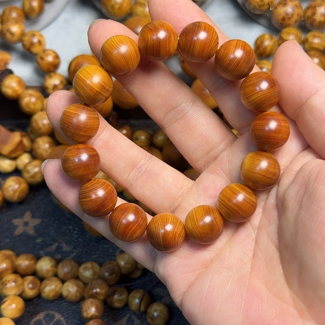 幸***藏柏木（崖柏）1.5黄粉黑黑油