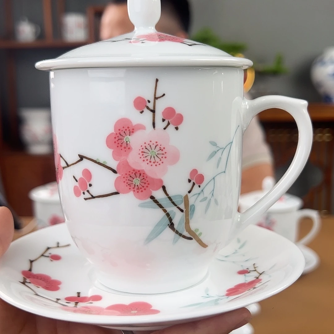 高白瓷 红梅办公杯，微瑕