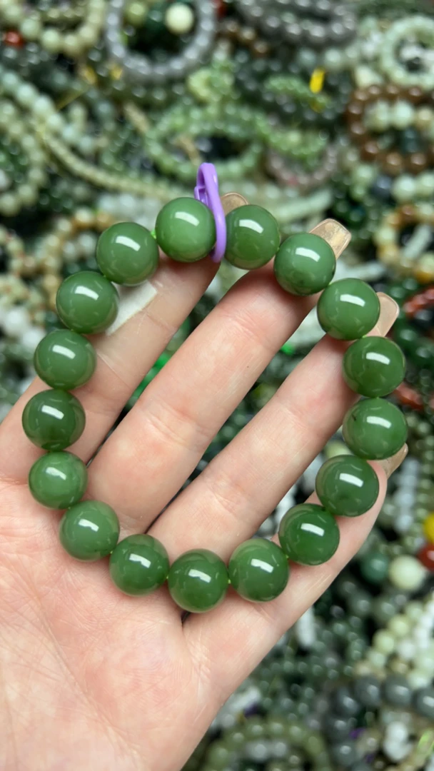 和田玉未镶嵌时尚