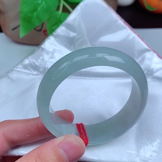 翡翠手镯未镶嵌正圈024