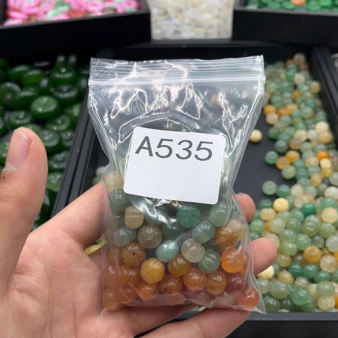 瀚***妈玛瑙/玉髓合金颈饰