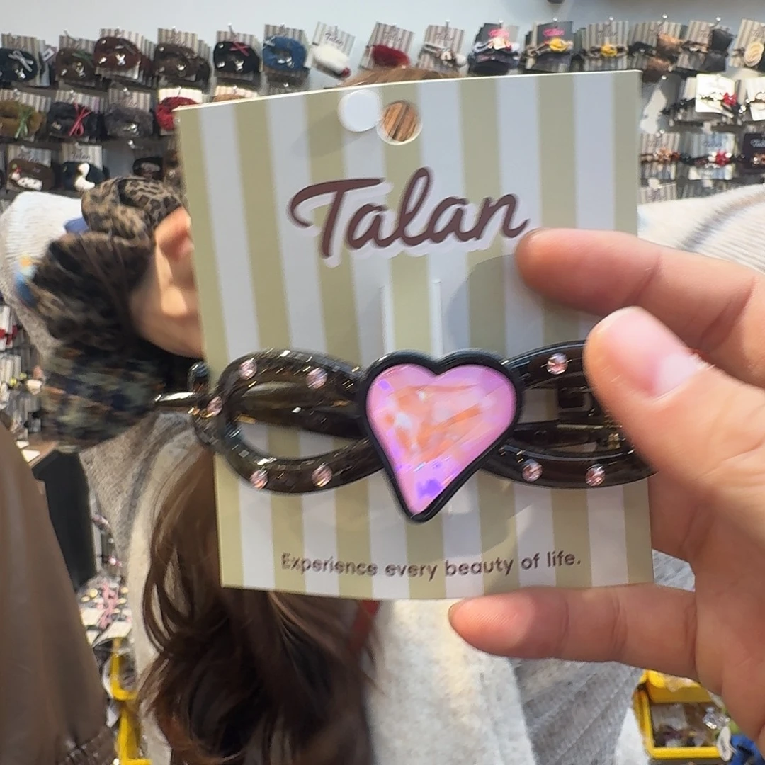 布艺非金属粉色爱心扭扭夹