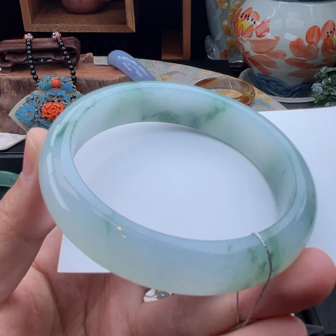 未镶嵌手镯翡翠正圈