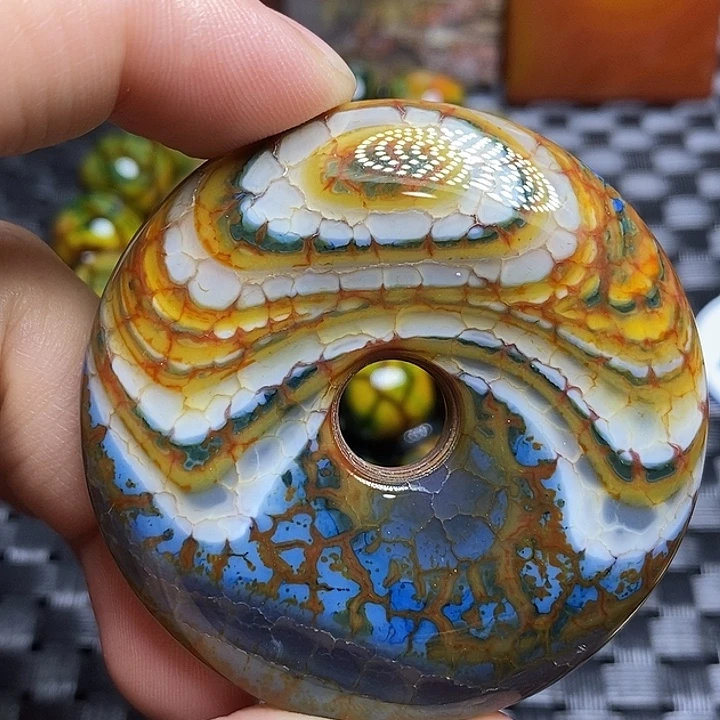 行***陈玛瑙/玉髓未镶嵌颈饰