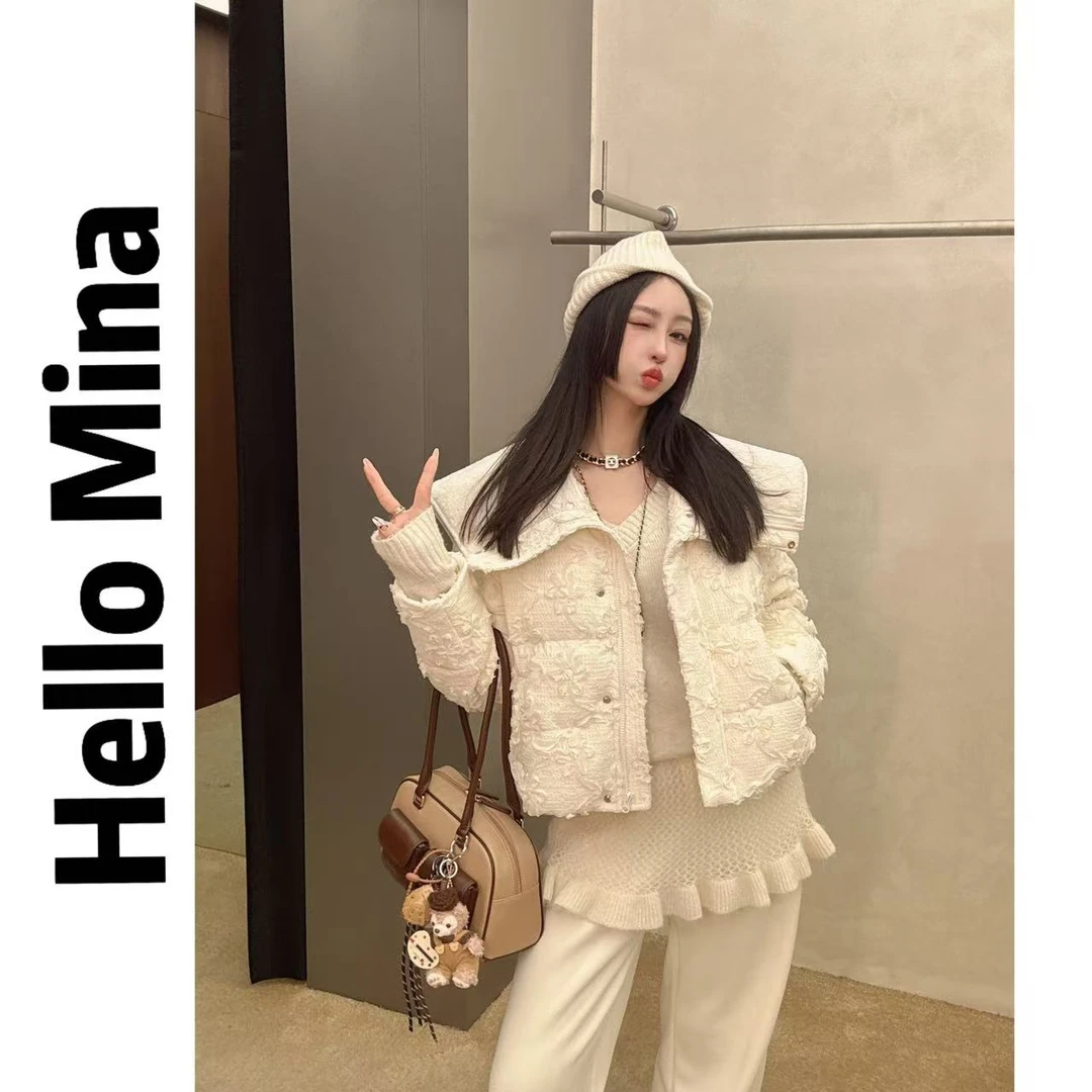 5235小众设计甜美气质披肩款提花短款白鹅绒服