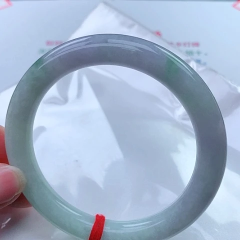 翡翠手镯（圆镯）未镶嵌15 号翡翠手镯